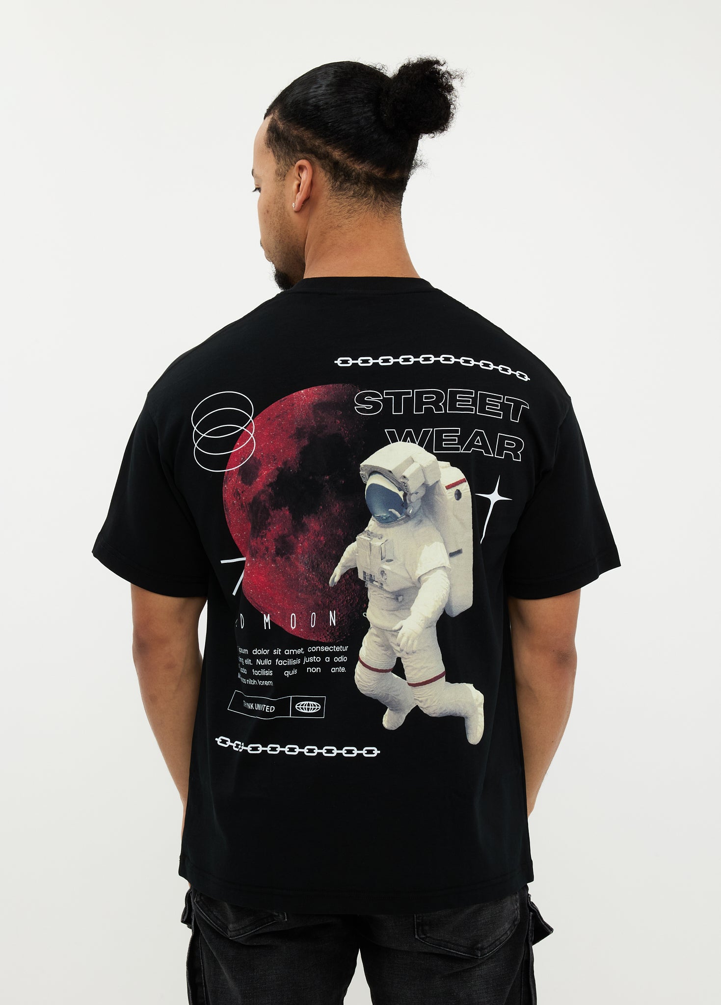 Oversized T-shirt 100% Katoen – Red Moon Astronaut